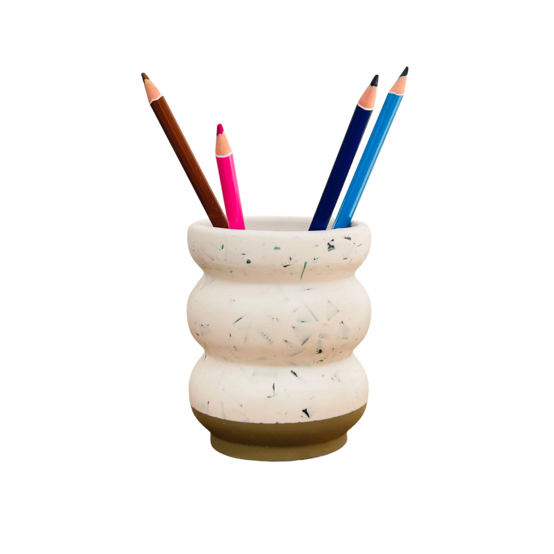 Grand Pot à Crayons en bouchons plastiques et éco-résine ORANGE