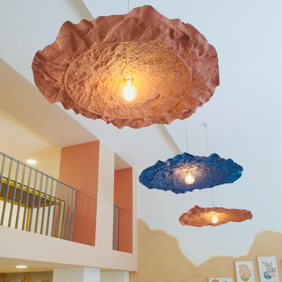 Suspensions PÉTALE écoresponsables en plusieurs couleurs et diamètres – créations artisanales