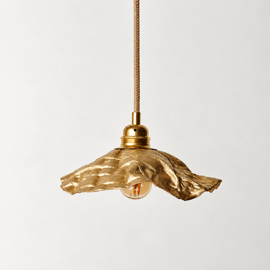 Abat-jour suspension Clochette Doré en plastique recyclé, luminaire artisanal fait main en Provence